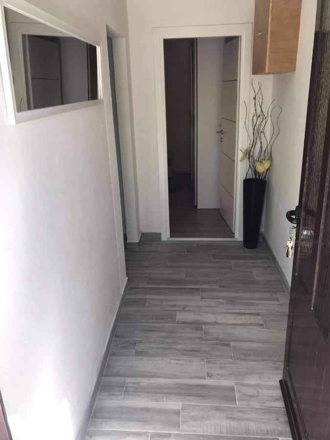 רוביני Apartment Jonas מראה חיצוני תמונה