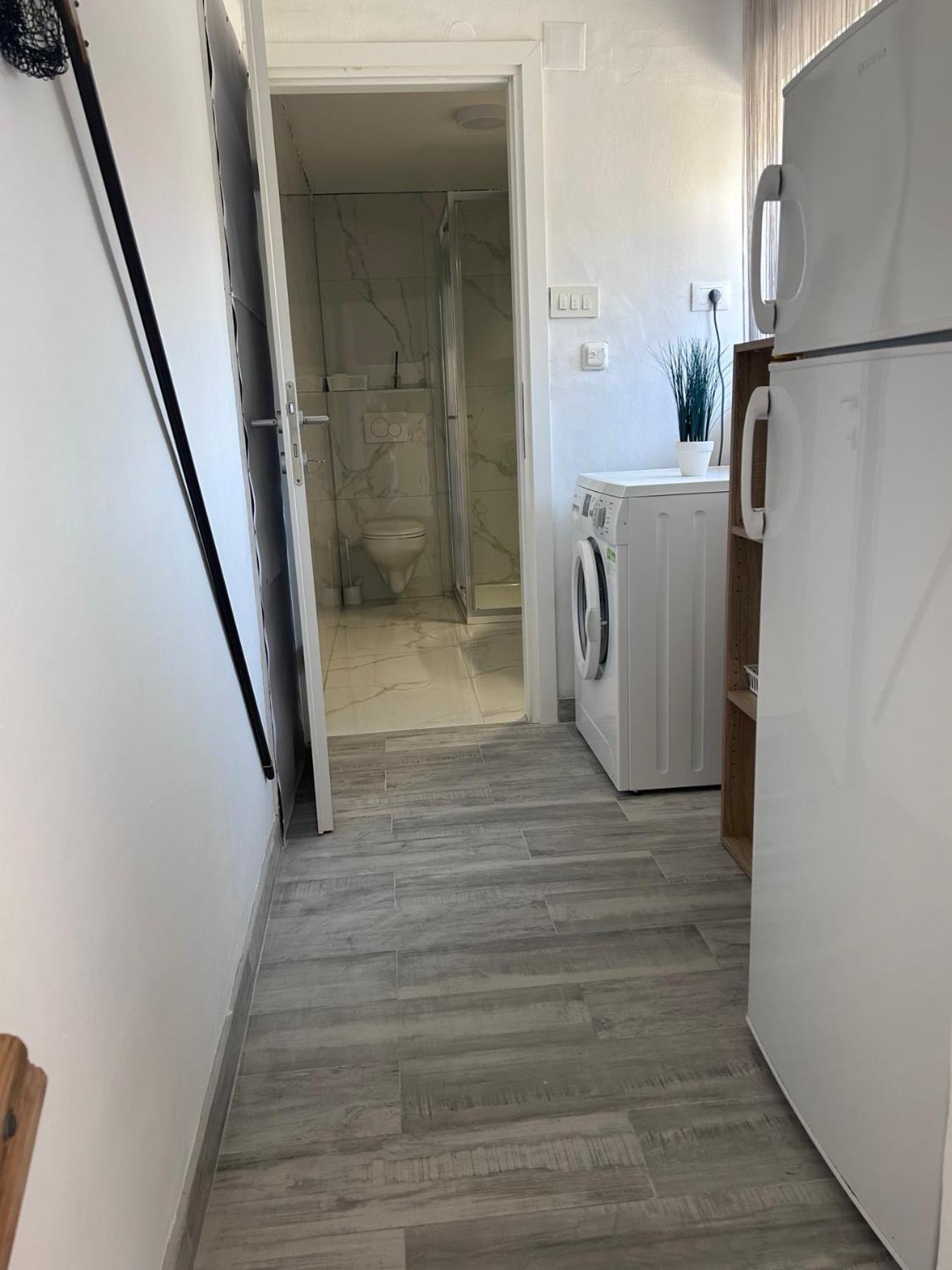 רוביני Apartment Jonas מראה חיצוני תמונה